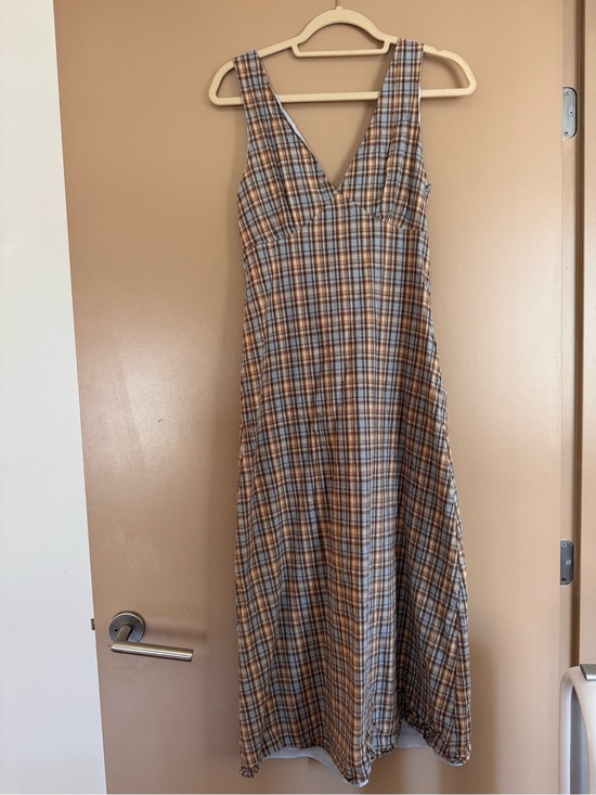Peppermayo Dresses & Skirts - Peppermayo Brown and Blue Plaid V-Neck Maxi Dress